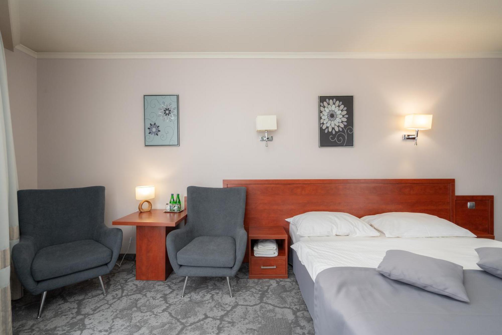 Badura Hotell 3*
