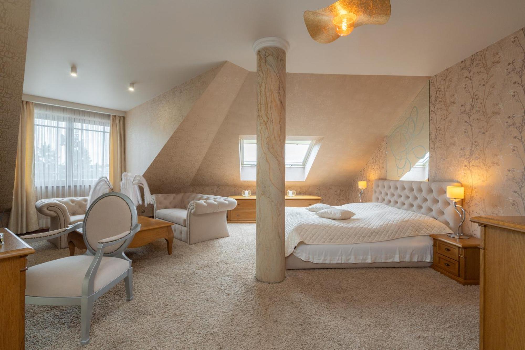 Badura Hotell 3*